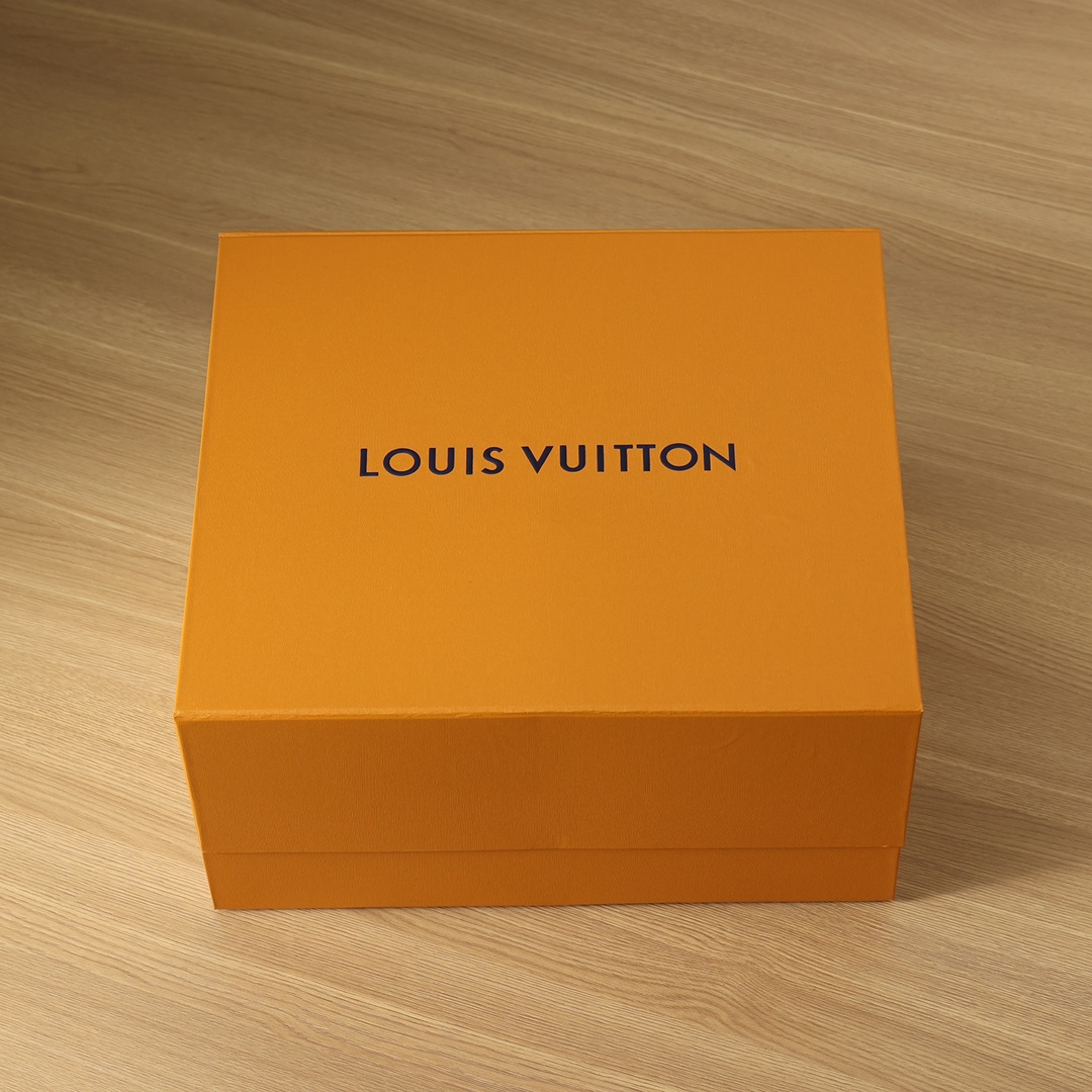 Replica Louis Vuitton 1:1 Gift Box With Dust Bags And Original Box - Image 3
