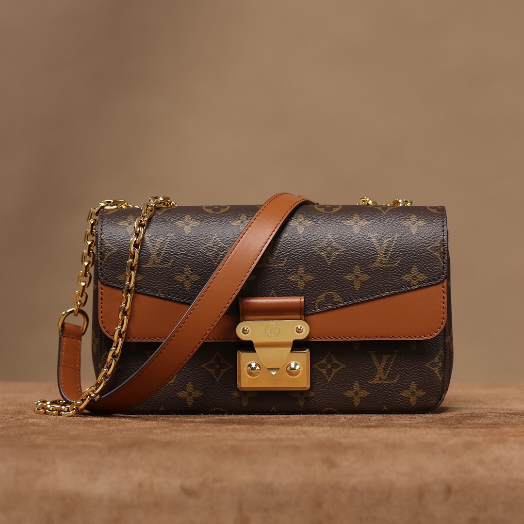 Replica Louis Vuitton Monogram Leather Marceau M46126 AAA