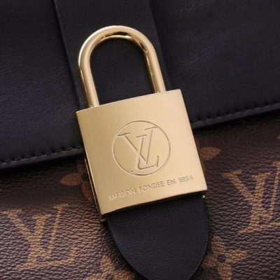 Alternative view of Replica Louis Vuitton Locky Bb M44141