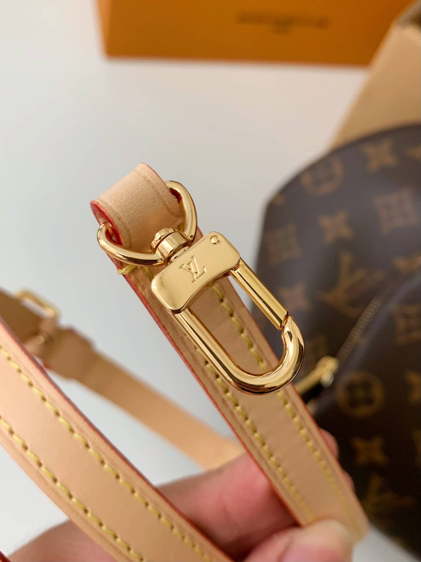 Replica Louis Vuitton Monogram Ellipse Pm Shoulder Bag M46196 - Image 7