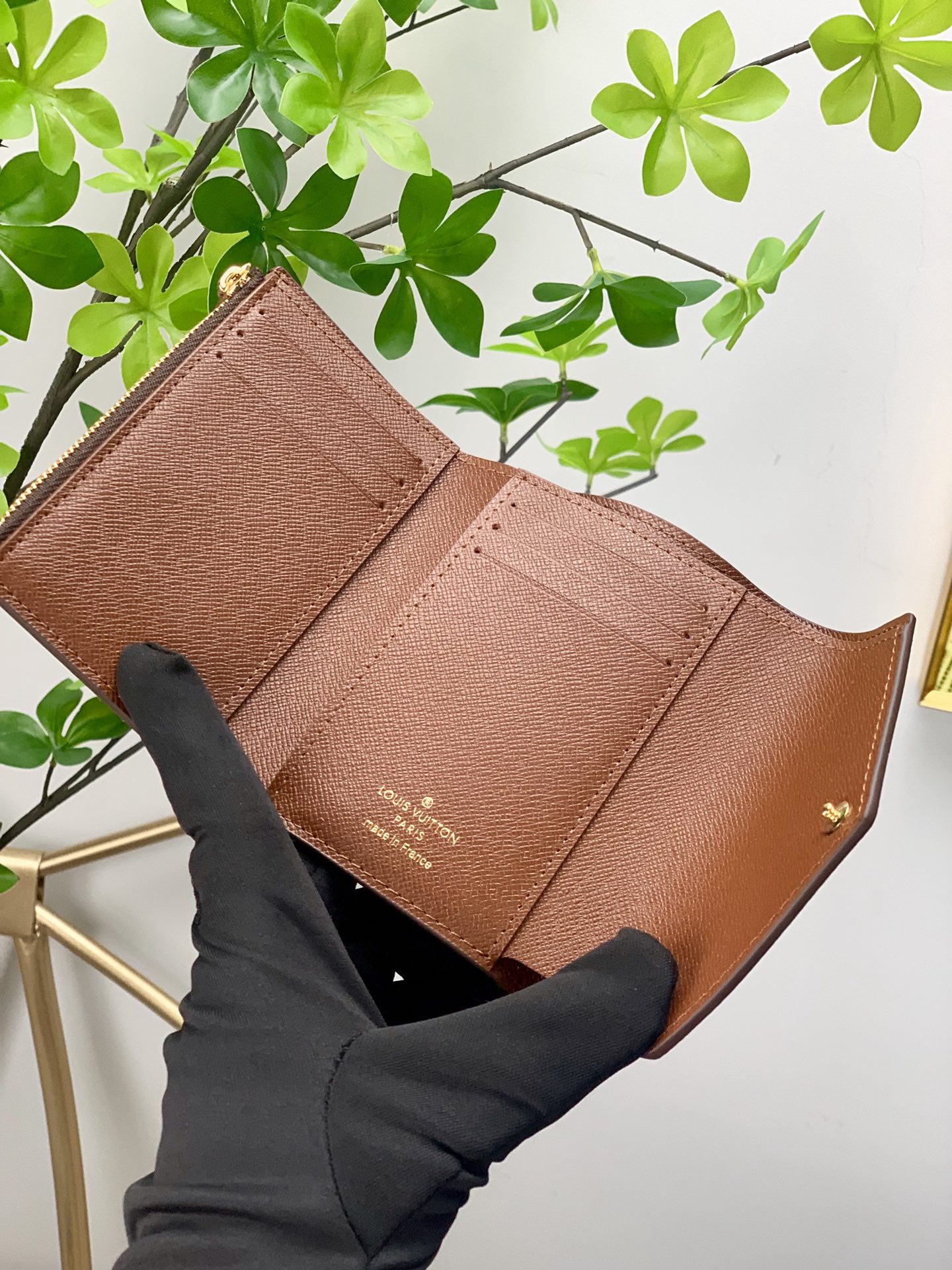Replica Louis Vuitton Monogram Victorine Wallet M62472 - Image 5