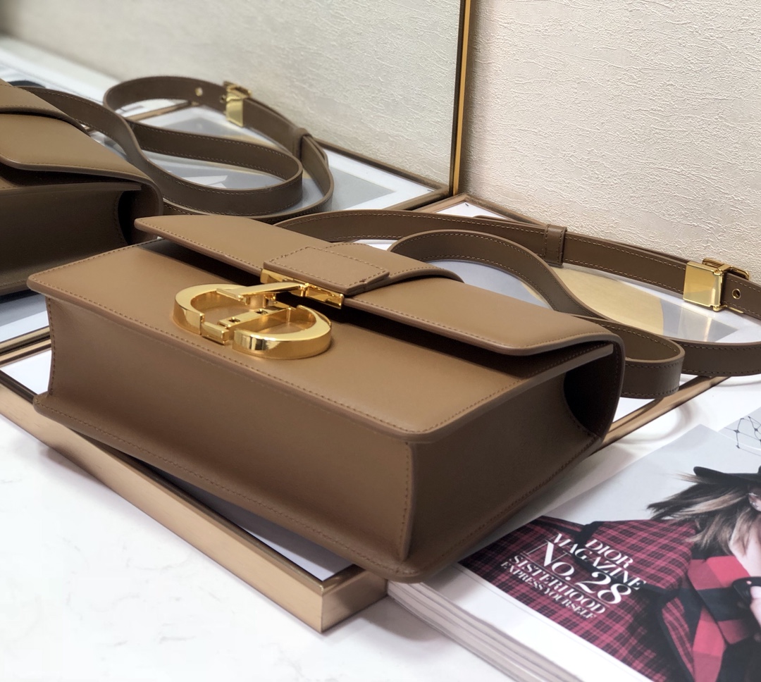 Replica Dior 30 Montaigne Bag Brown - Image 2