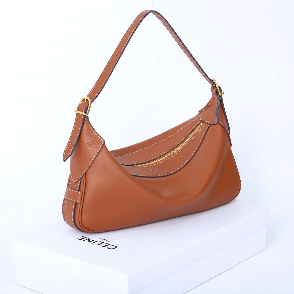 Replica Celine Medium Romy 197443Dpj.04Lu - Image 8