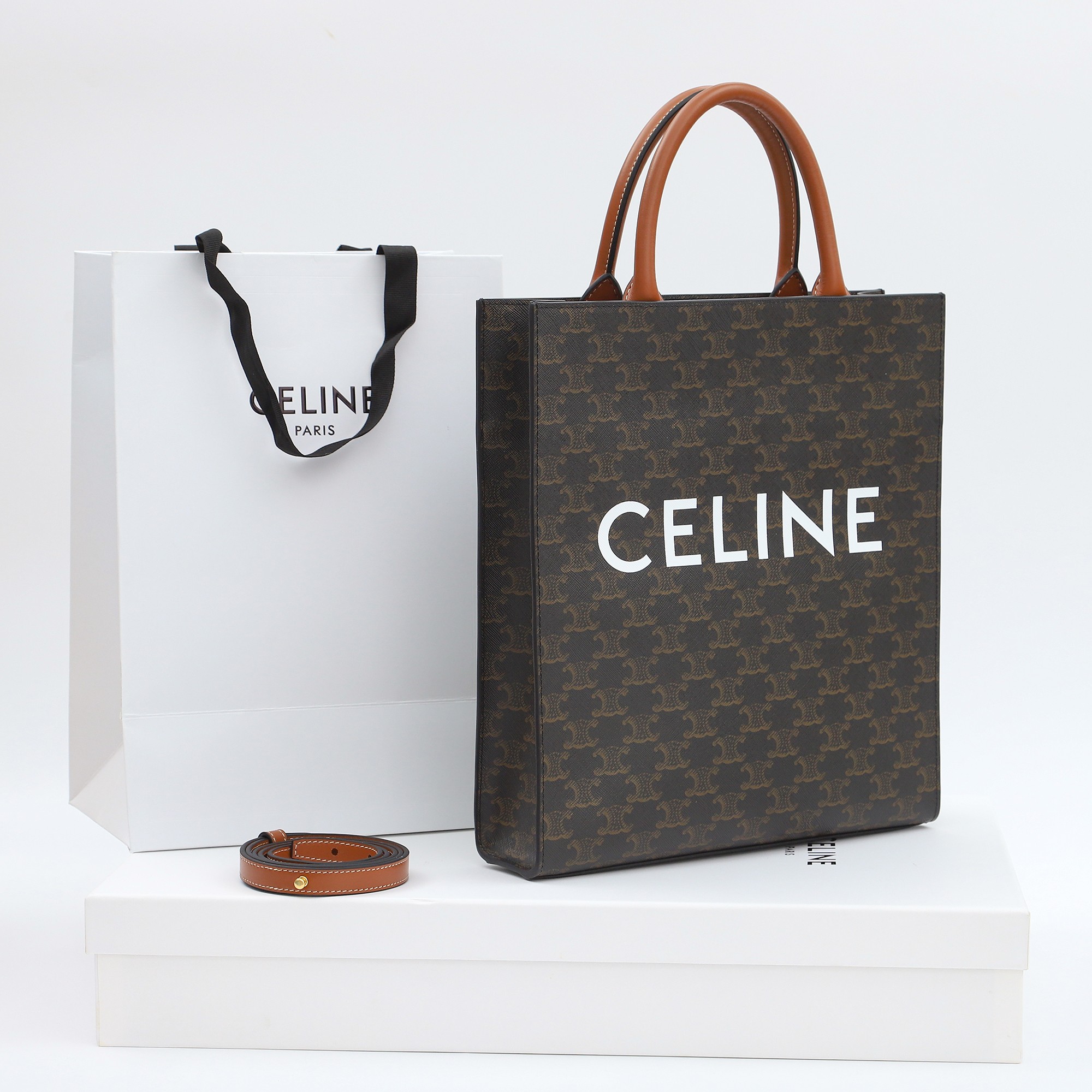 Replica Celine Small Cabas Vertical In Triomphe Canvas - Image 9