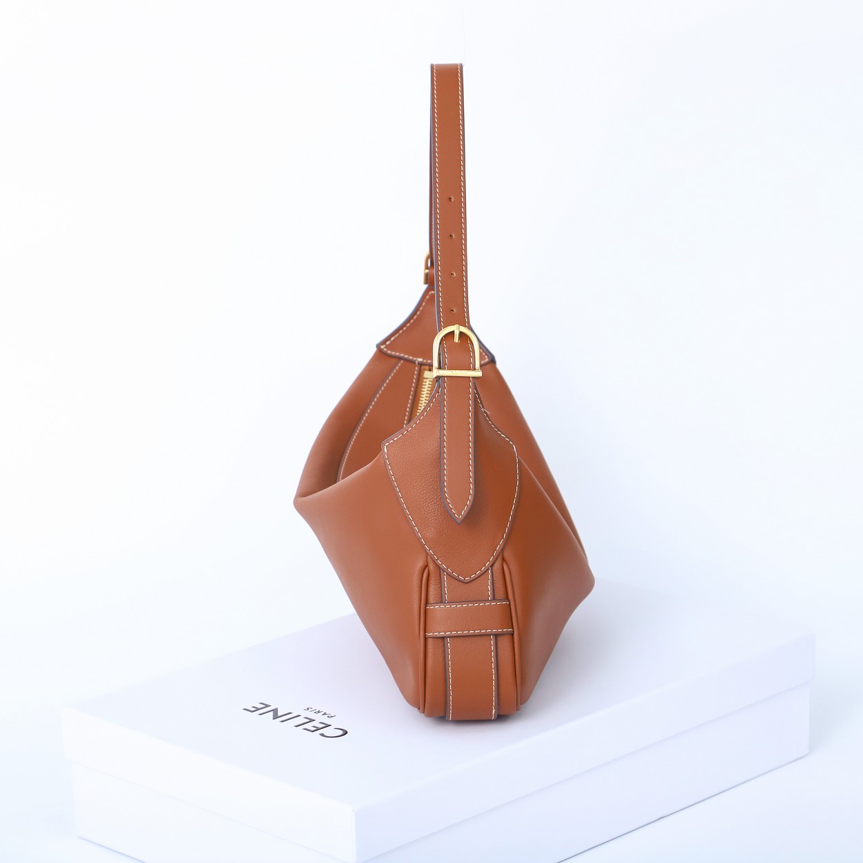 Replica Celine Medium Romy 197443Dpj.04Lu - Image 6