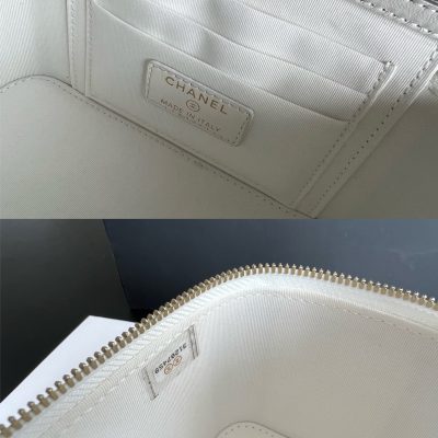 Alternative view of Replica Chanel 22 White Ap2199