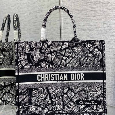 Replica Dior Book Tote Large Black And White Plan De Paris Embroidery M1296Zomp_M993