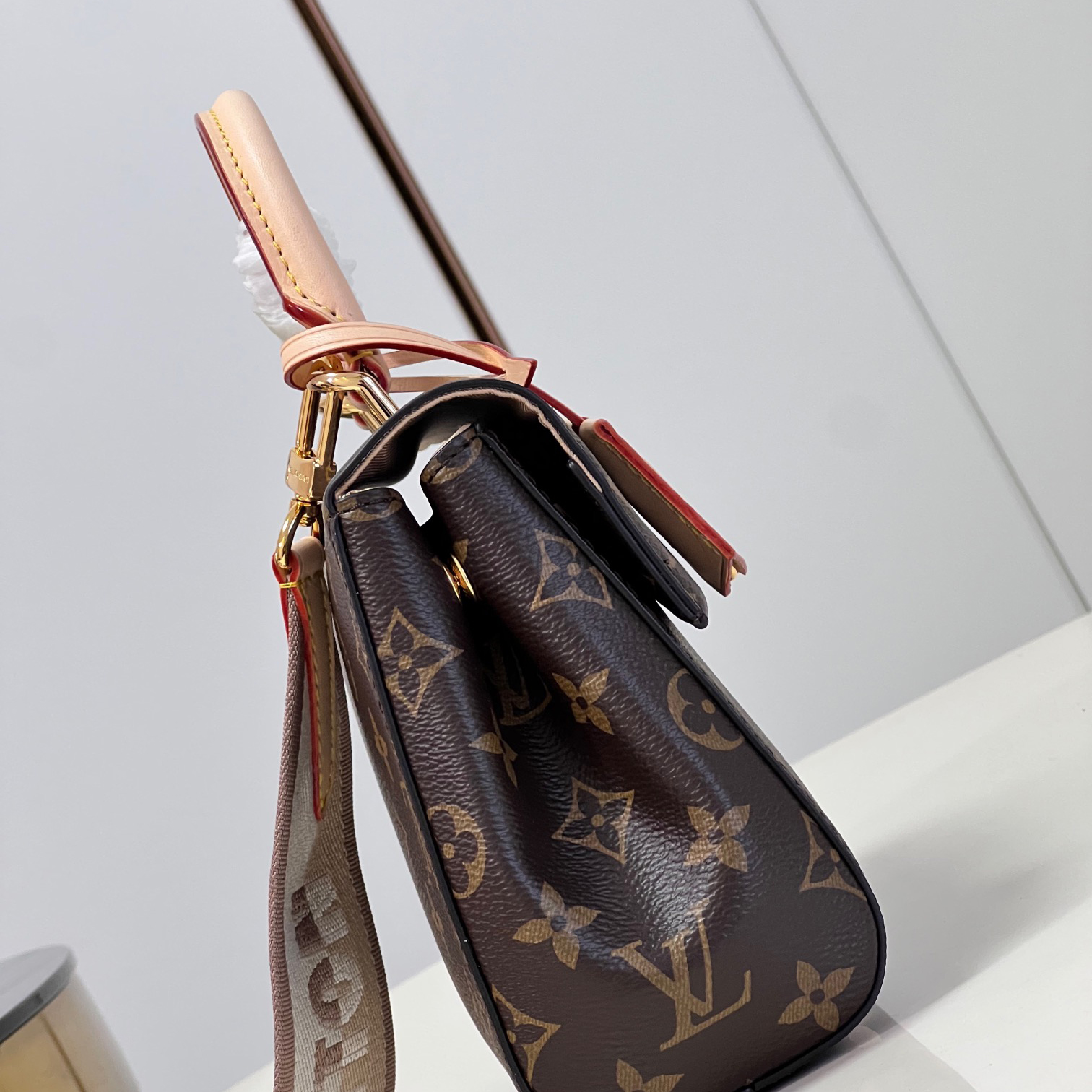 Replica Louis Vuitton Cluny Bb M46055 - Image 7