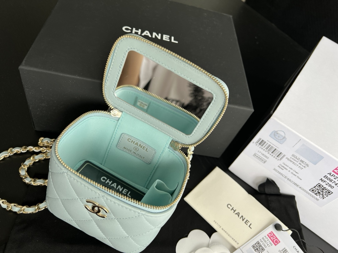 Replica Chanel 22 Cyanine Ap2198 - Image 2