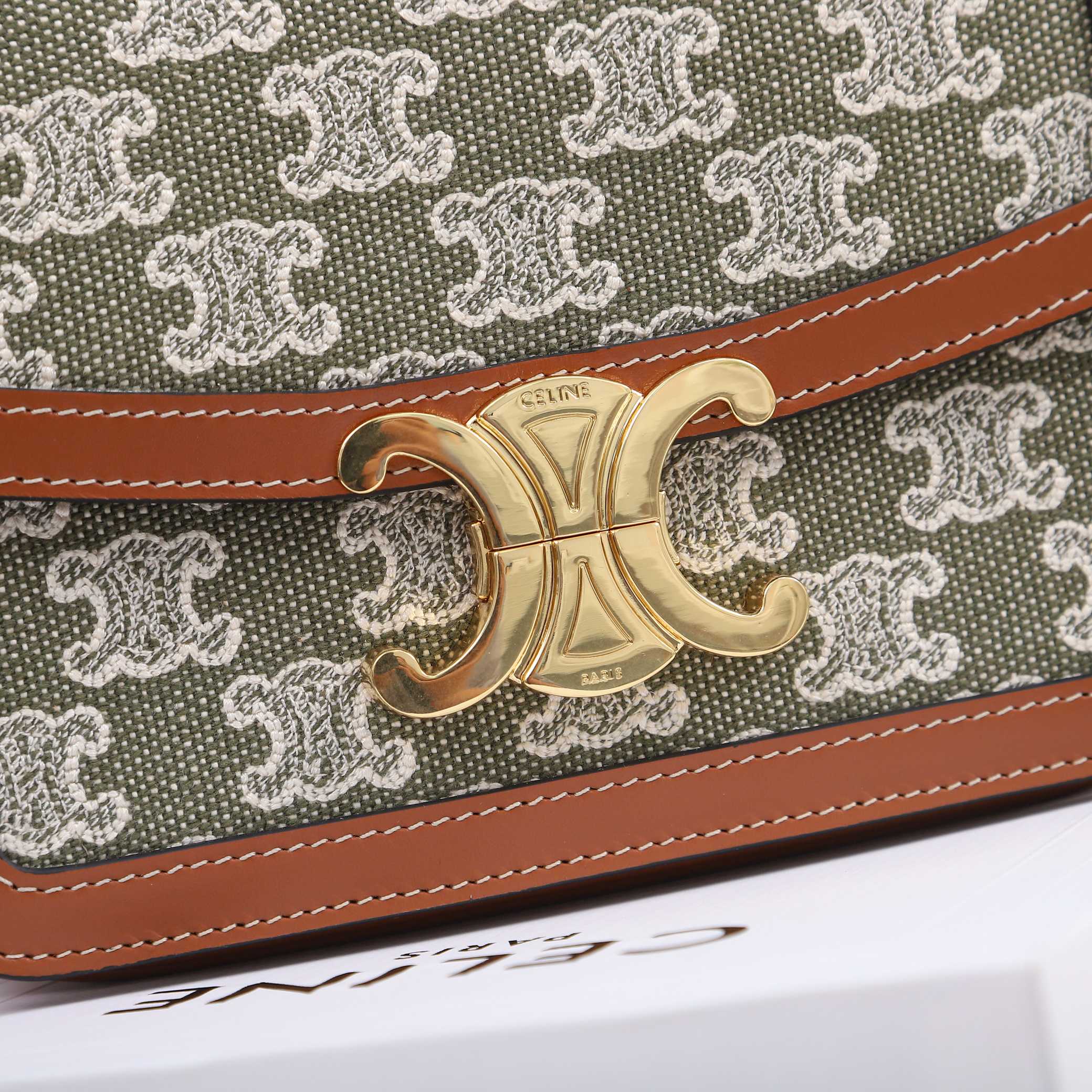 Replica Celine Classique Triomphe Bag - Image 8