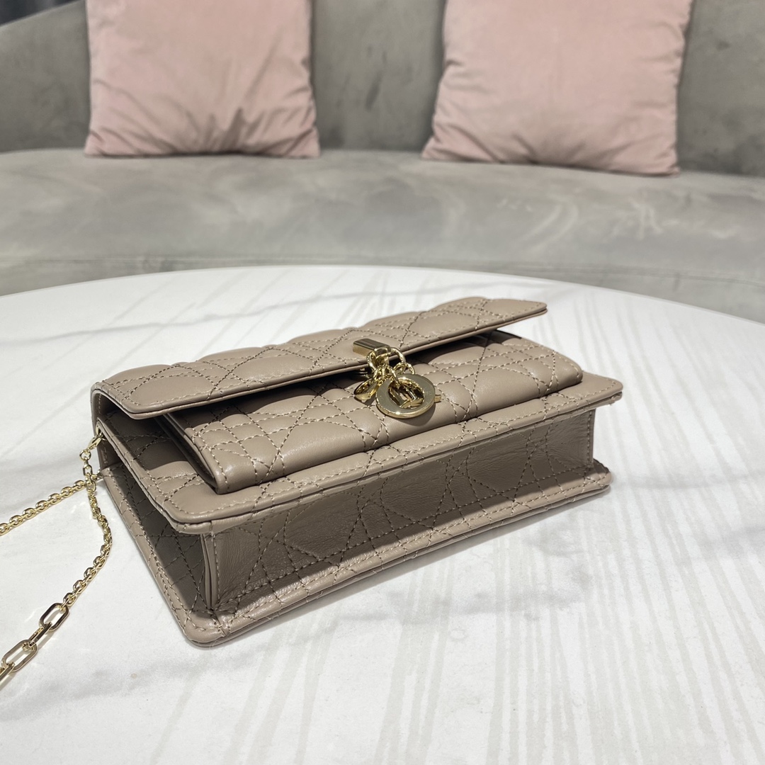 Replica Dior Lady Dior Chain Pouch S0937Onmj_M116 - Image 6
