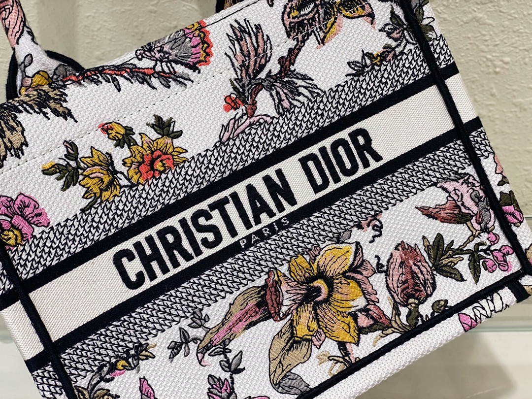 Replica Dior Book Tote Small White Multicolor Dior Jardin Botanique Embroidery M1265Zrzb_M884 - Image 6