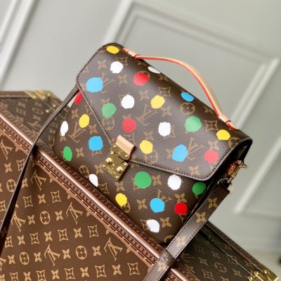Replica Louis Vuitton Yk Pochette Metis M46384