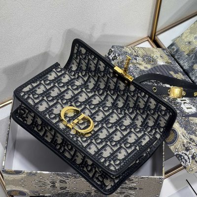 Alternative view of Replica Dior 30 Montaigne Bag Blue Dior Oblique Jacquard M9208Utzq_M928