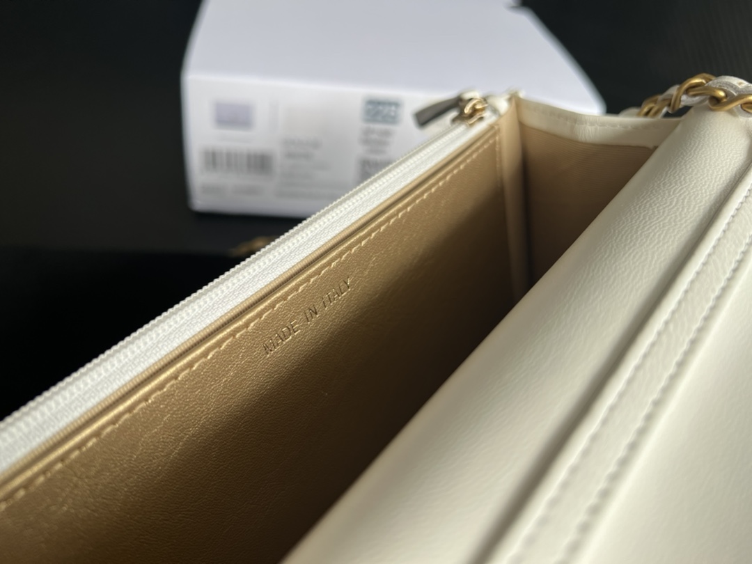 Replica Chanel Wallet On Chain - Image 2