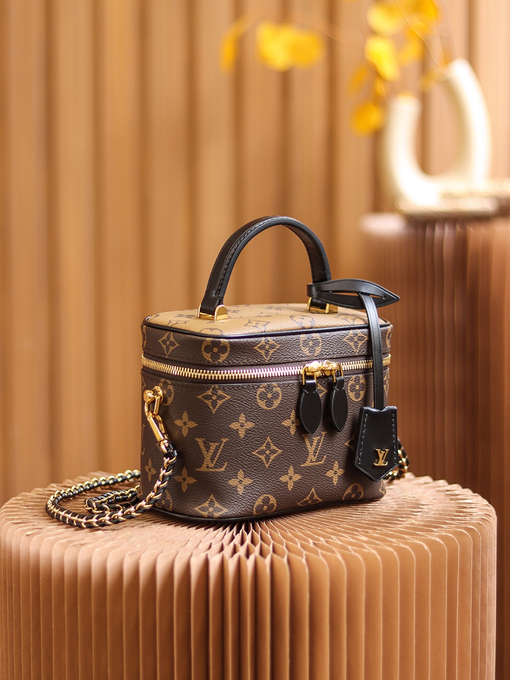 Replica Louis Vuitton Monogram Vanity Pm M45165 - Image 5