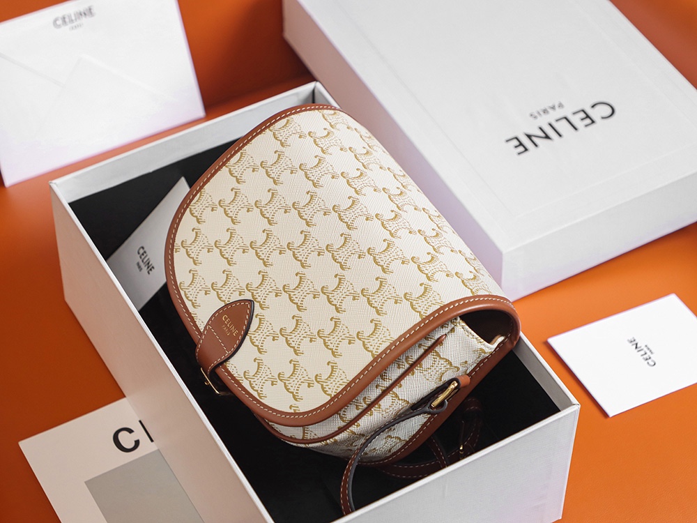 Replica Celine Medium Folco Bag In Triomphe Canvas And Calfskin - Image 3