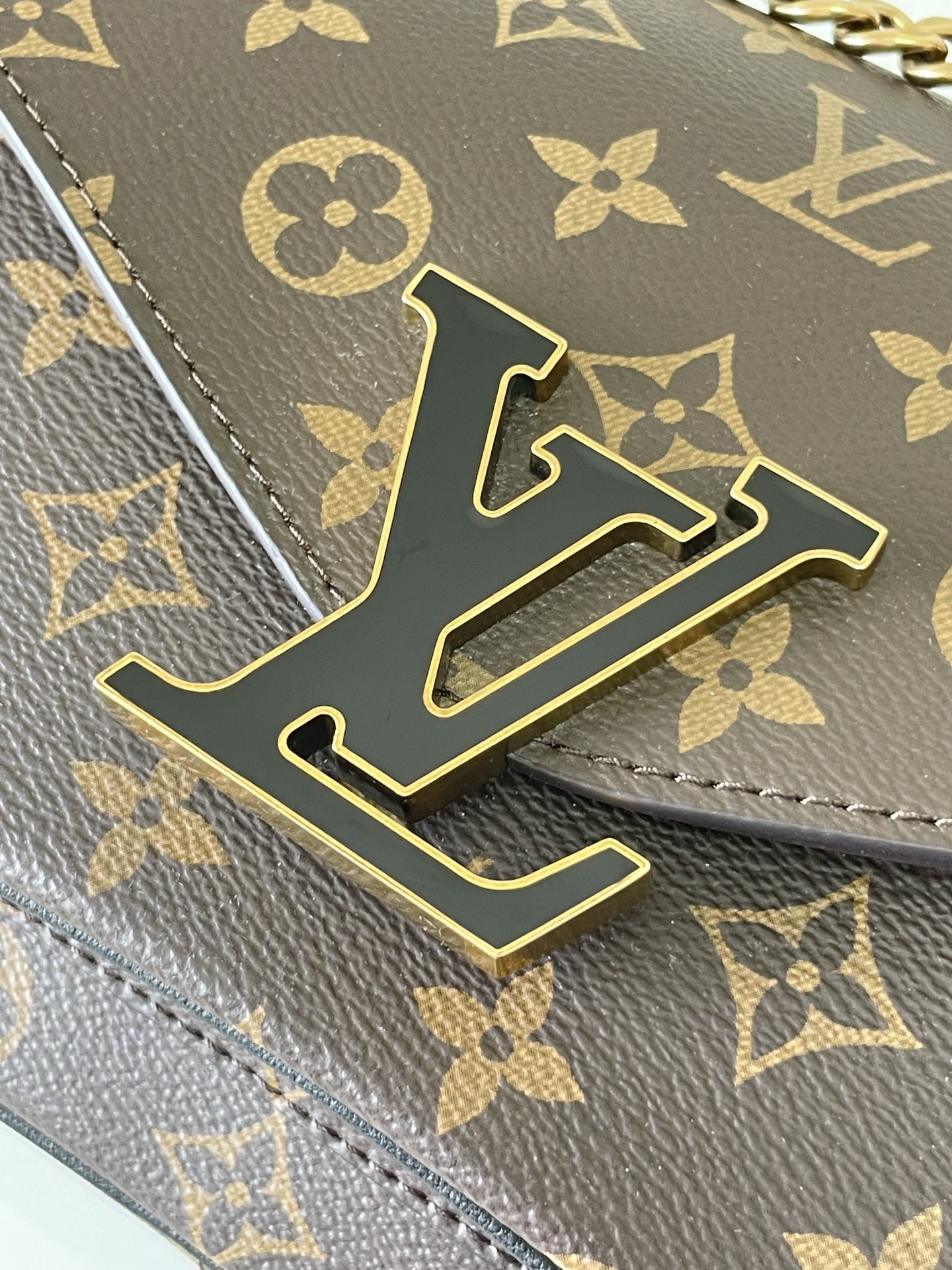 Replica Louis Vuitton Passy M45592 - Image 5