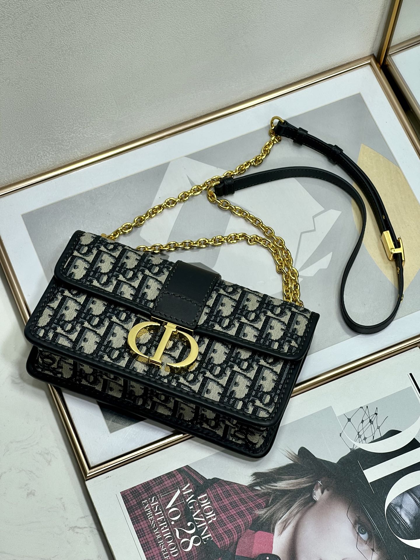 Replica Dior 30 Montaigne Bag Blue Dior Oblique Jacquard M9208Utzq_M928 - Image 4