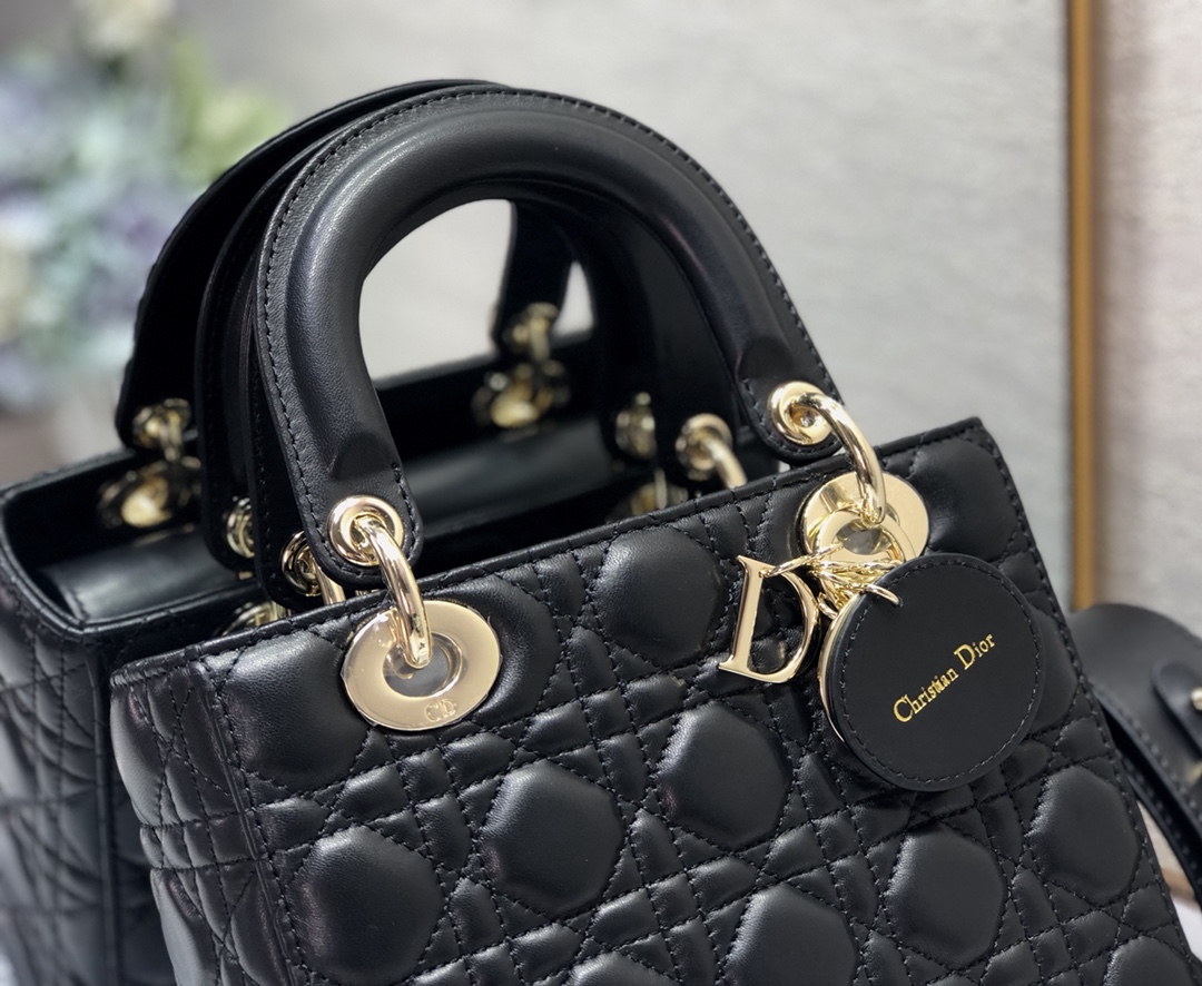 Replica Dior Medium Lady Dior Bag Black Patent Cannage Calfskin M0565Owcb_M900 - Image 9