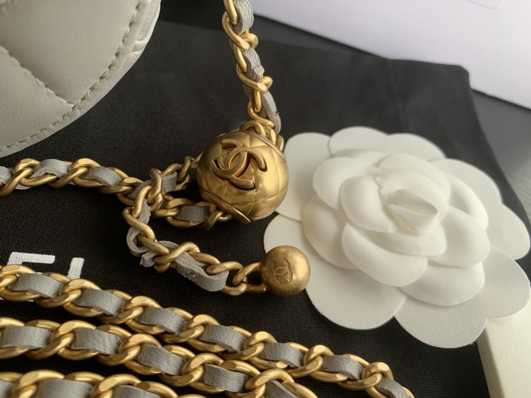 Replica Chanel OhanelGrey 1449 - Image 6