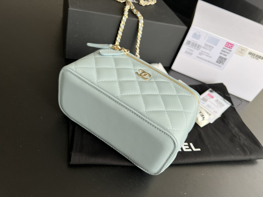Replica Chanel 22 Cyanine Ap2199 - Image 8