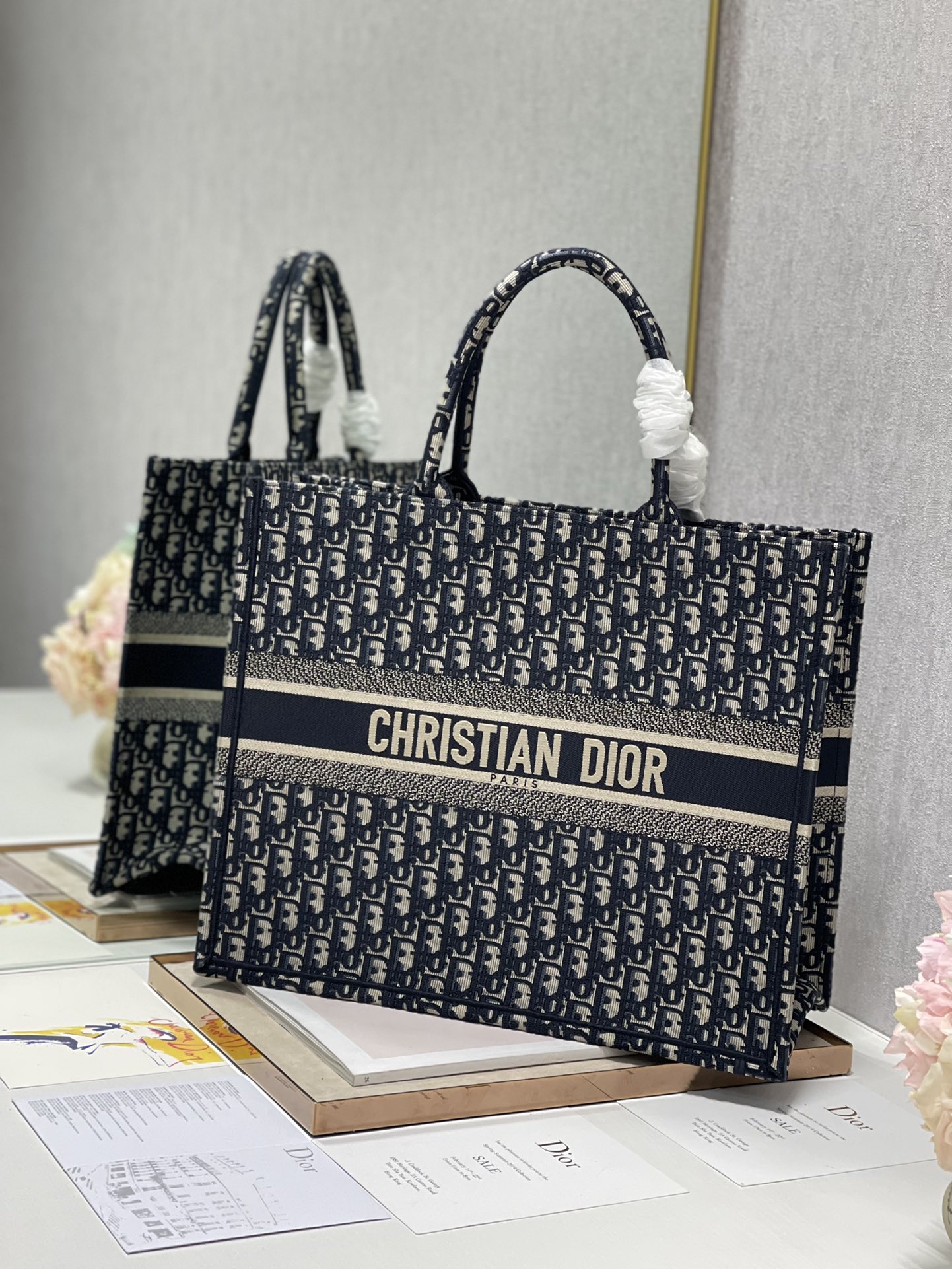 Replica Dior Book Tote Large Dior Book Tote M1296Zriw_M928 - Image 9