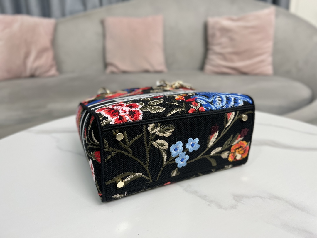 Replica Dior Small Lady D-Lite Bag Black Multicolor Dior Birds Embroidery M0565Oeao_M911 - Image 7
