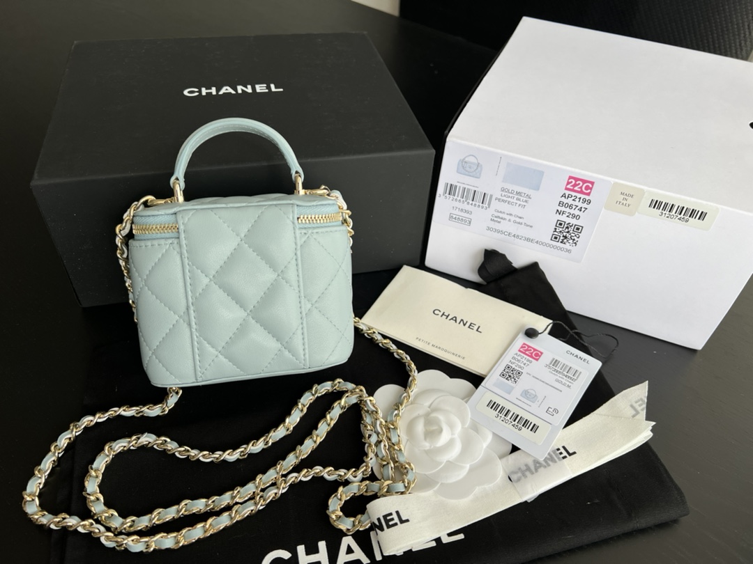 Replica Chanel 22 Cyanine Ap2198 - Image 3