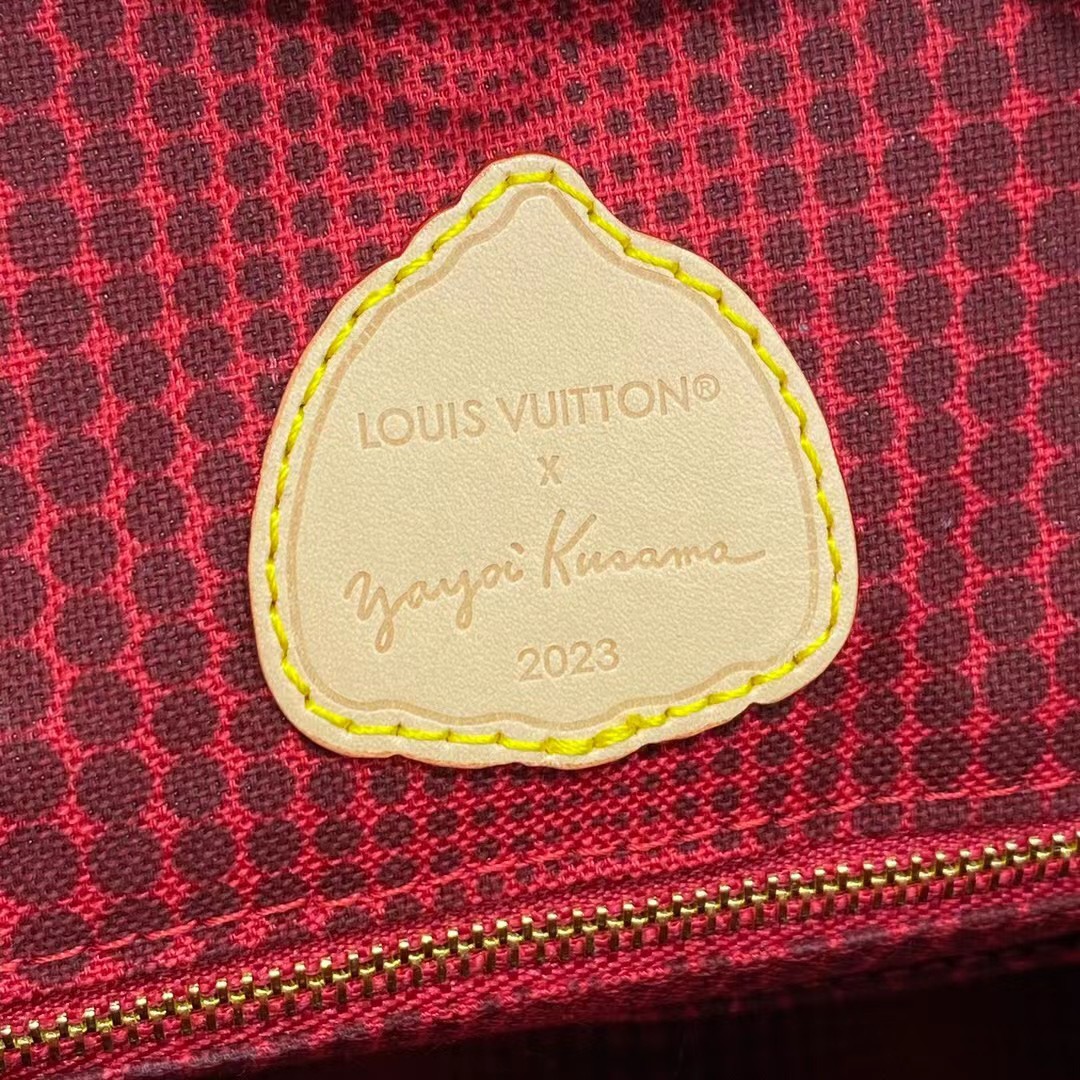 Replica Louis Vuitton Yk Onthego Mm M46379 - Image 5