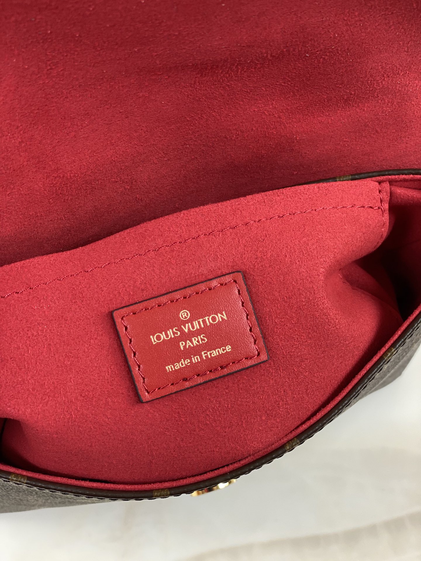 Replica Louis Vuitton Locky Bb M44322 - Image 7