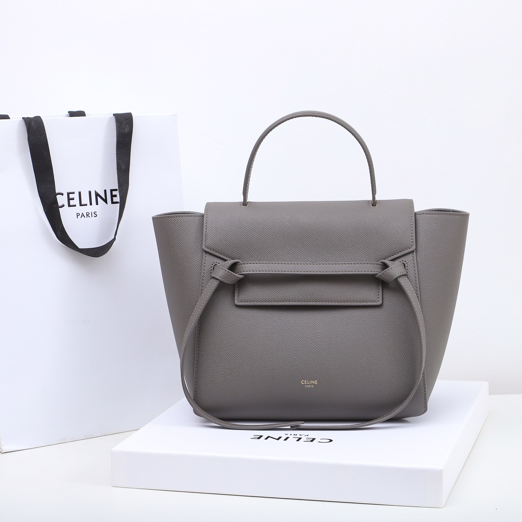 Replica Celine Luggage Handbag In Drummed Calfskin 189023 - Image 8