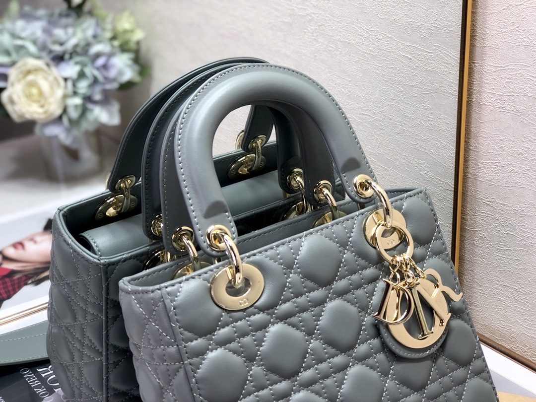 Replica Dior Medium Lady Dior Bag Cloud Blue Patent Cannage Calfskin M0565Owcb_M81B - Image 6