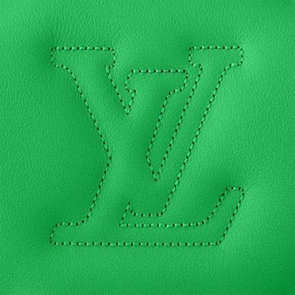 Replica Louis Vuitton OverTheMoon M21595 - Image 7