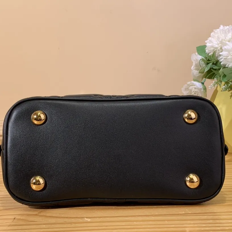 Replica Louis Vuitton Quilted and embroidered smooth calf leather Alma BB M59793 - Image 4