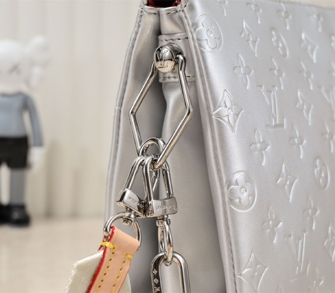 Louis Vuitton Coussin PM Bag In Silver With Jacquard Strap - Image 7