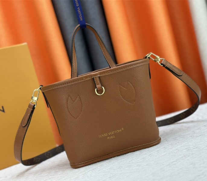 Louis Vuitton Neverfull Bandouliere Inside Out BB Tote In Monogram Canvas And Brown Leather - Image 6