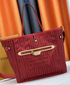Louis Vuitton Neverfull MM Bandouliere Tote in Monogram Canvas and Rouge Sari