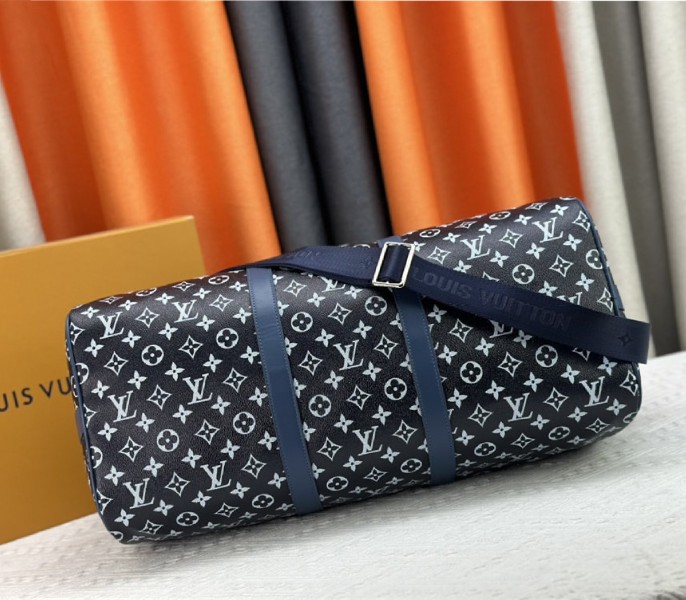 Louis Vuitton Monogram Gradient Canvas Keepall Bandouliere 50 In Navy Blue - Image 5