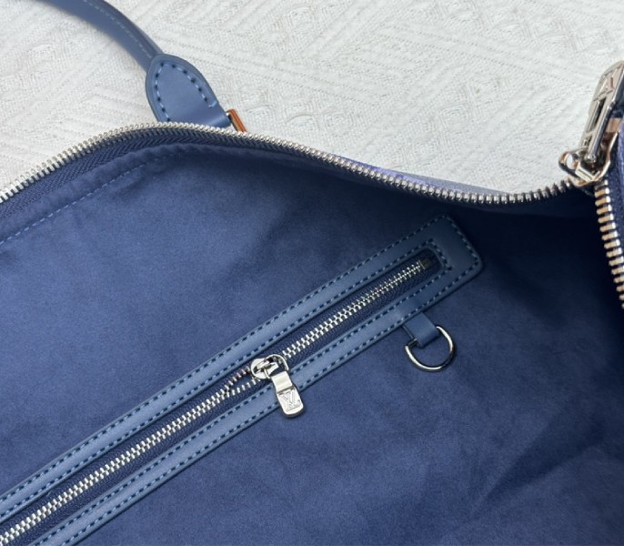 Louis Vuitton Monogram Gradient Canvas Keepall Bandouliere 50 In Navy Blue - Image 7