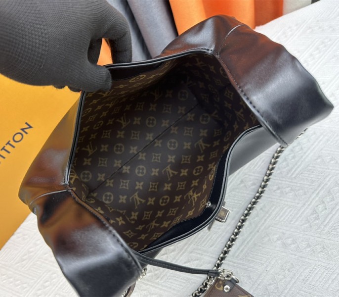 Louis Vuitton Atlantis Vibe MM In Black - Image 7