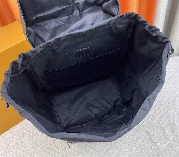 Louis Vuitton Monogram Eclipse Montsouris Backpack - Image 6