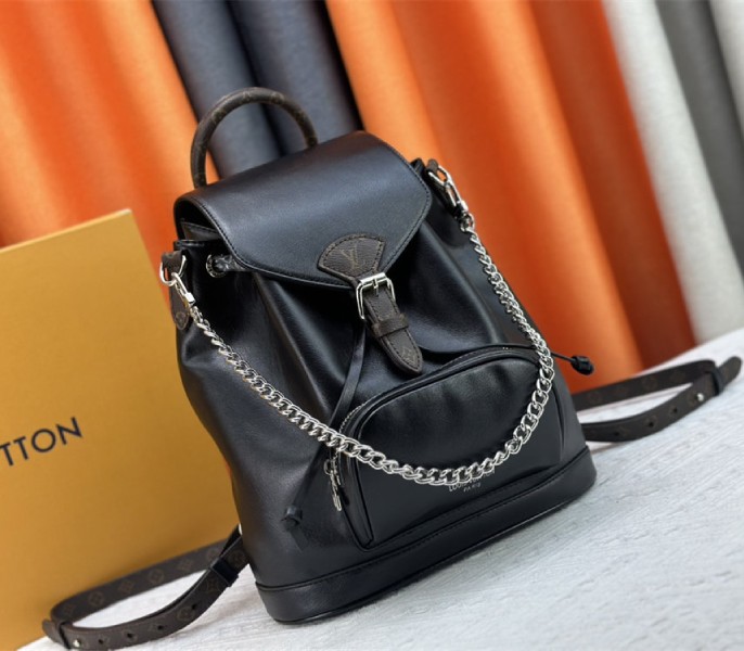 Louis Vuitton Montsouris Vibe PM In Black - Image 2