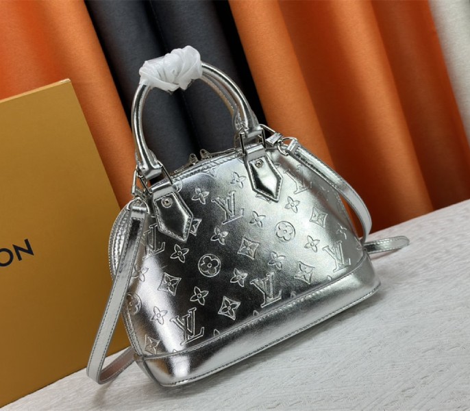 Louis Vuitton Other Monogram Canvas Alma BB - Image 2