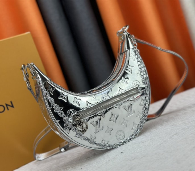 Louis Vuitton Other Monogram Canvas Loop - Image 2