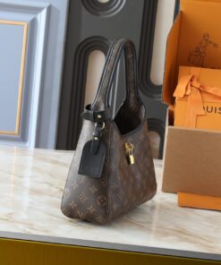 Alternative view of Monogram Canvas The Drop PM