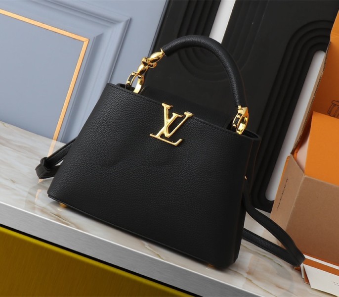 Louis Vuitton Capucines BB Handbag In Black