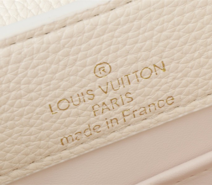 Louis Vuitton Capucines Mini Capucines Handbag In Quartz White - Image 7