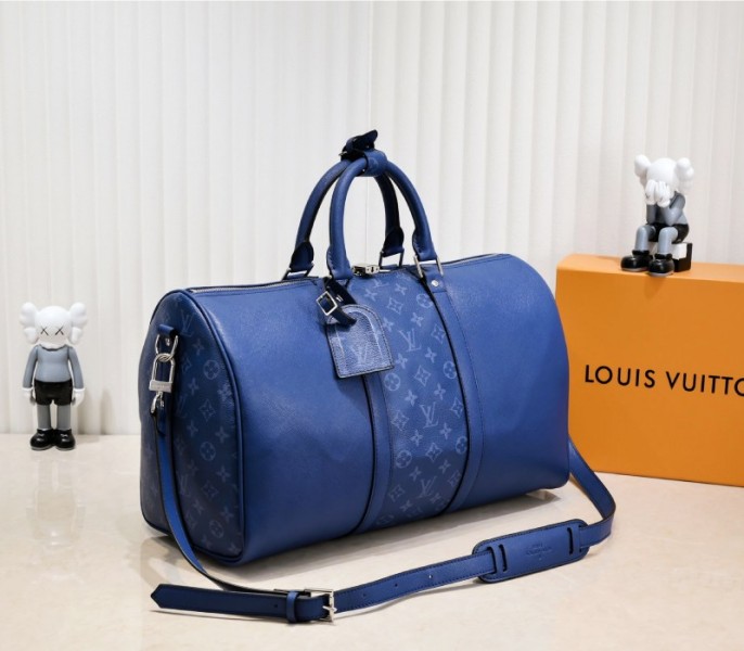 Louis Vuitton Taiga Leather Keepall Bandouliere 50 Travel Bag In Navy Blue - Image 2