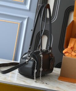 Alternative view of Vibe Speedy Cargo In Black